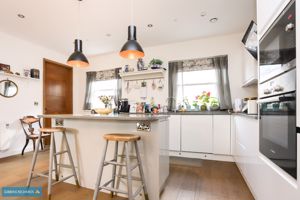 Kitchen- click for photo gallery